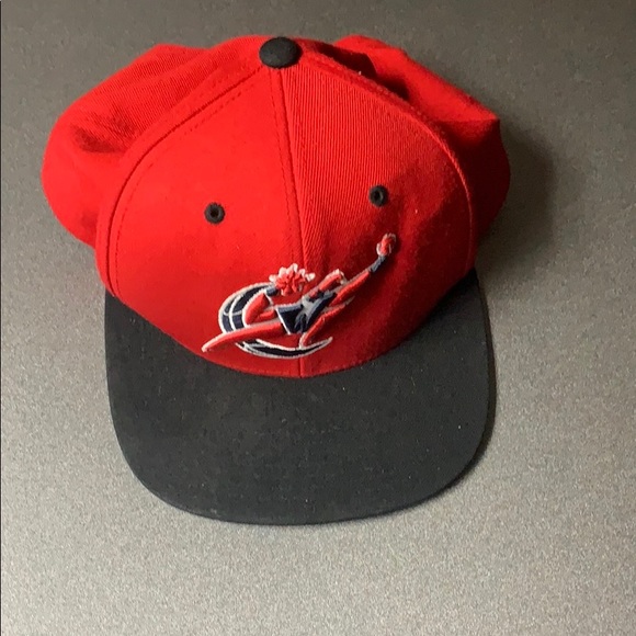Mitchell and ness Washington wizards snapback - Picture 3 of 3